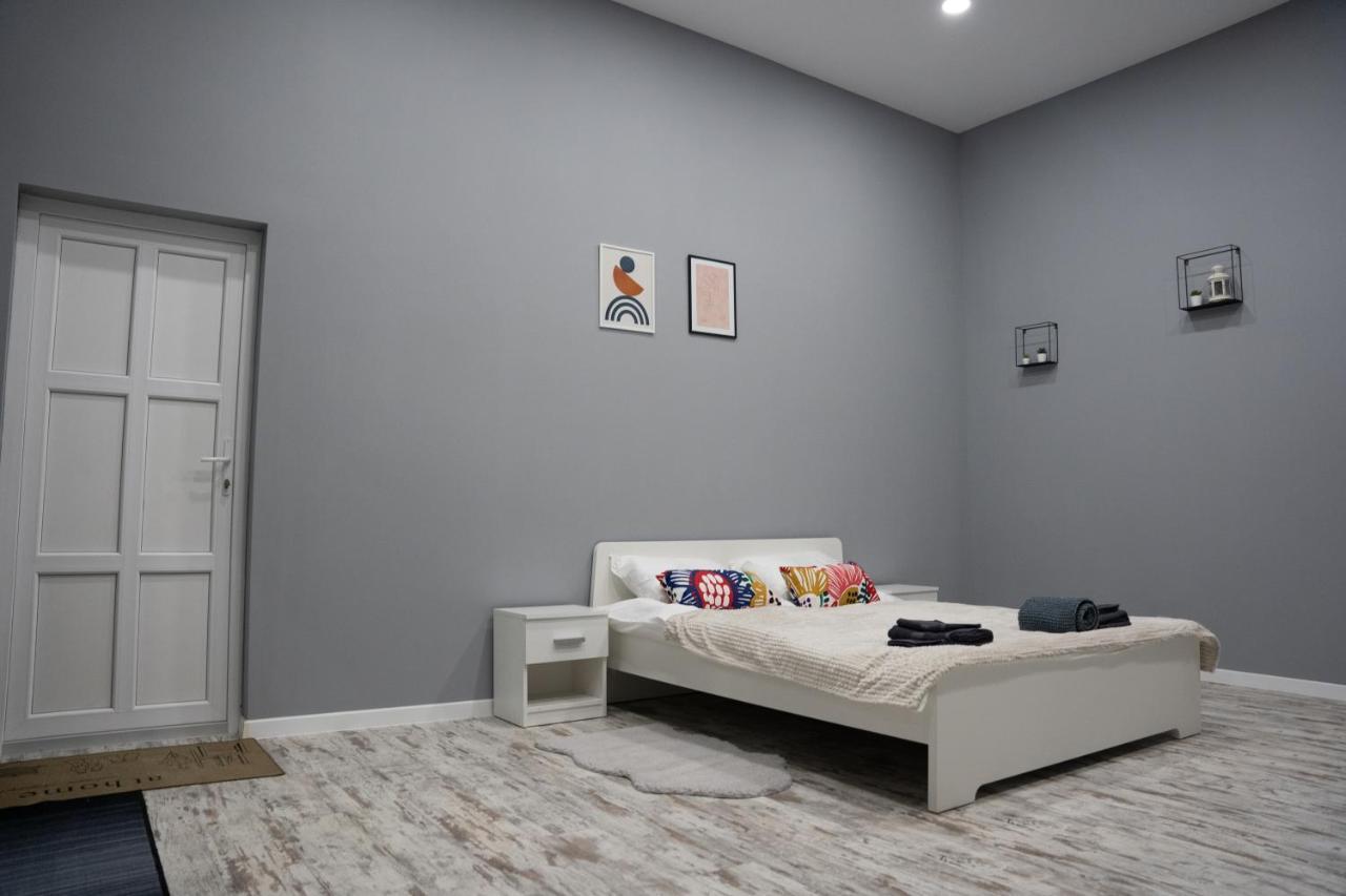 Soho Apartments ลวีฟ ภายนอก รูปภาพ